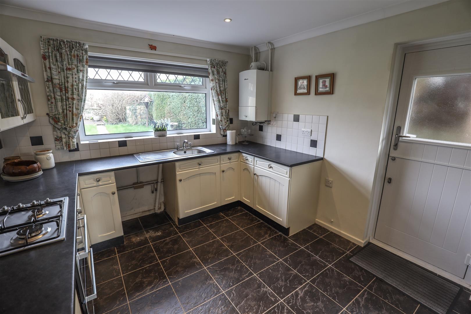 11 Milton Close, Llantwit Major, Vale of Glamorgan, CF61 1WX